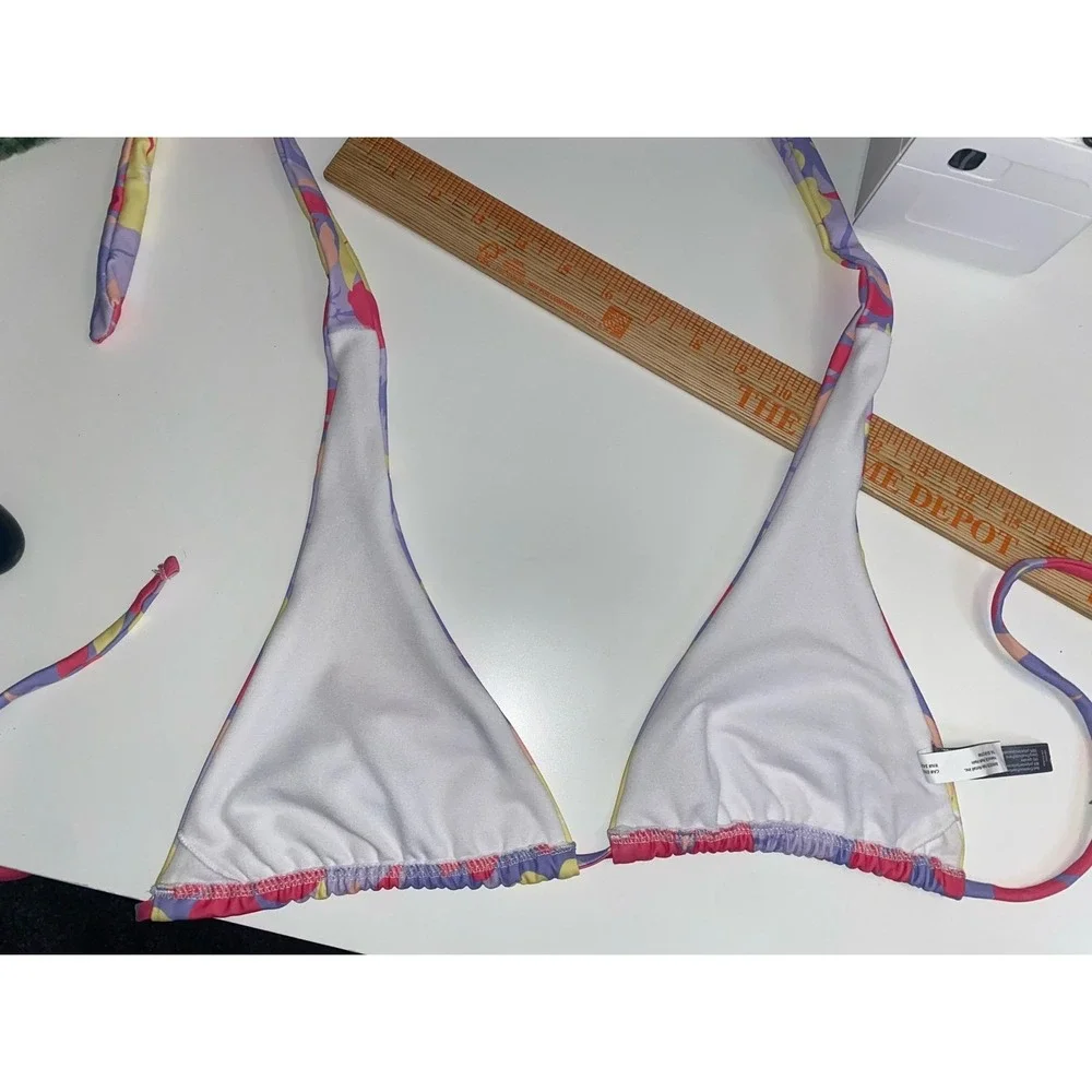 Refuge Y2K style Hawaiian Bikini top‎